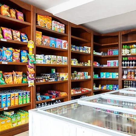 Wyndham Residences Апарт-готель