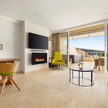 Wyndham Residences Адехе