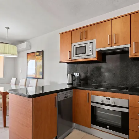 Wyndham Residences 4* Costa Adeje (Tenerife)