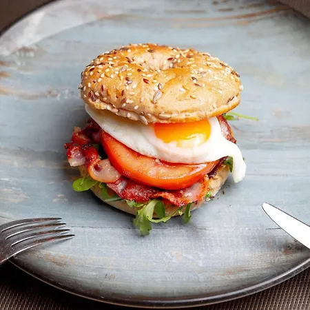 Wyndham Residences Aparthotel 4*